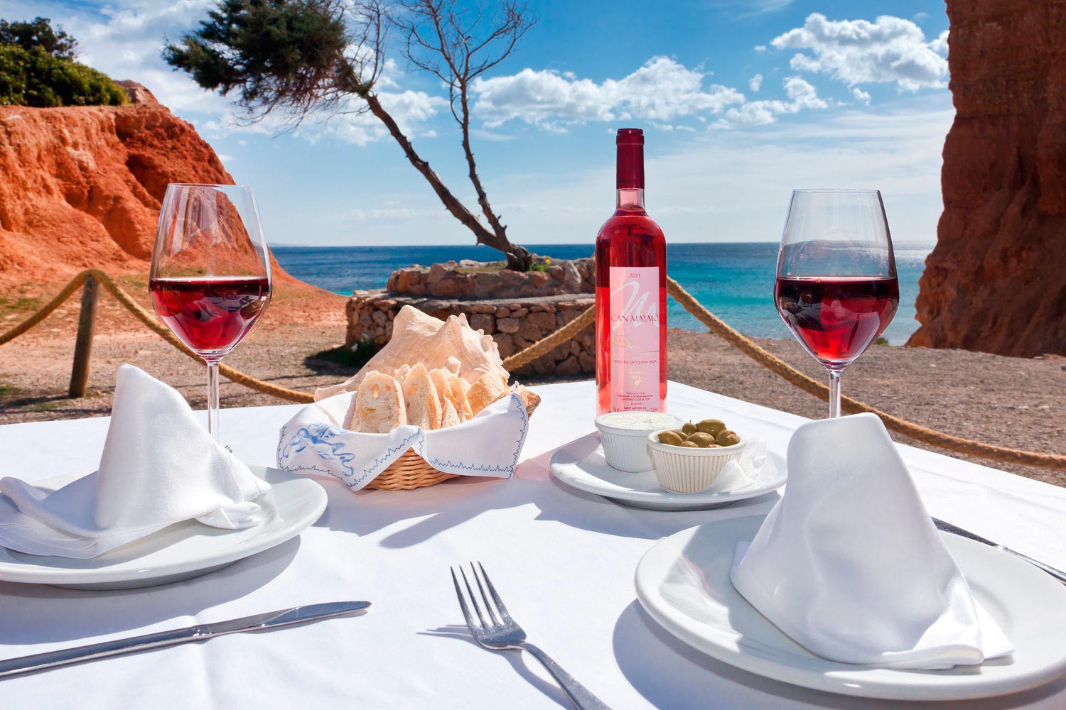 Restaurant Sa Caleta - Lunch Spots