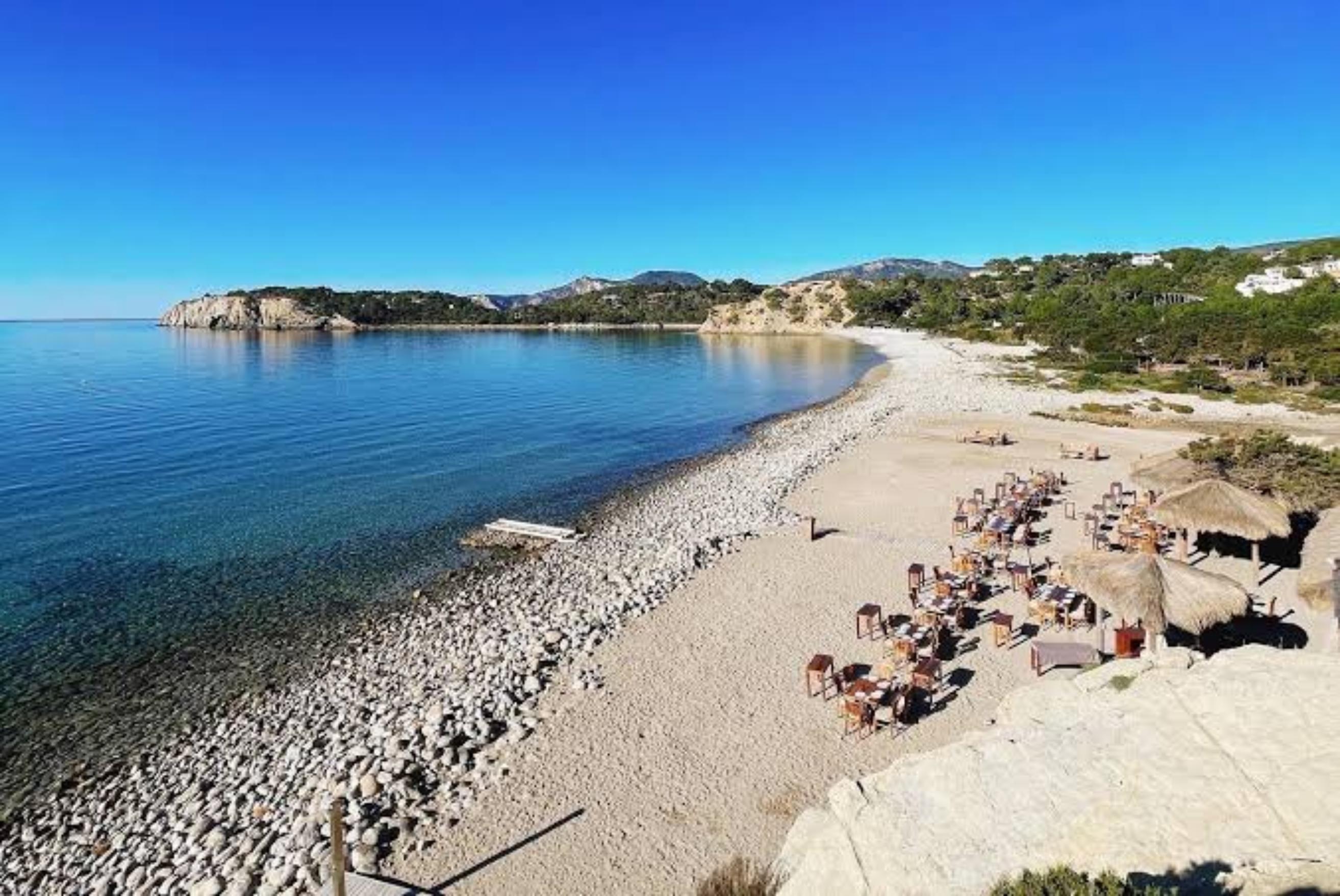 Yemanja Beach Restaurant - photo 3