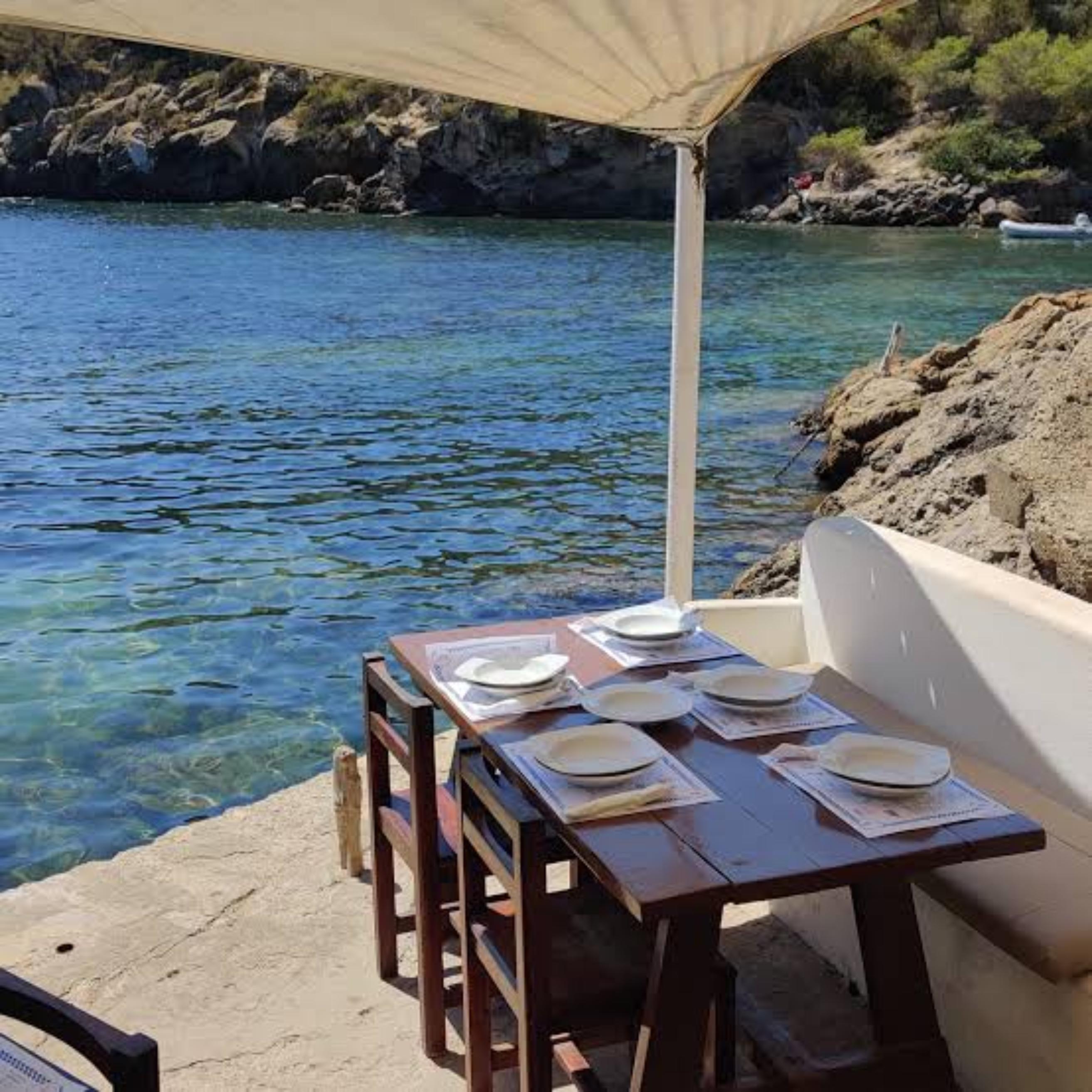 El Bigotes - Bullit - Lunch Spots