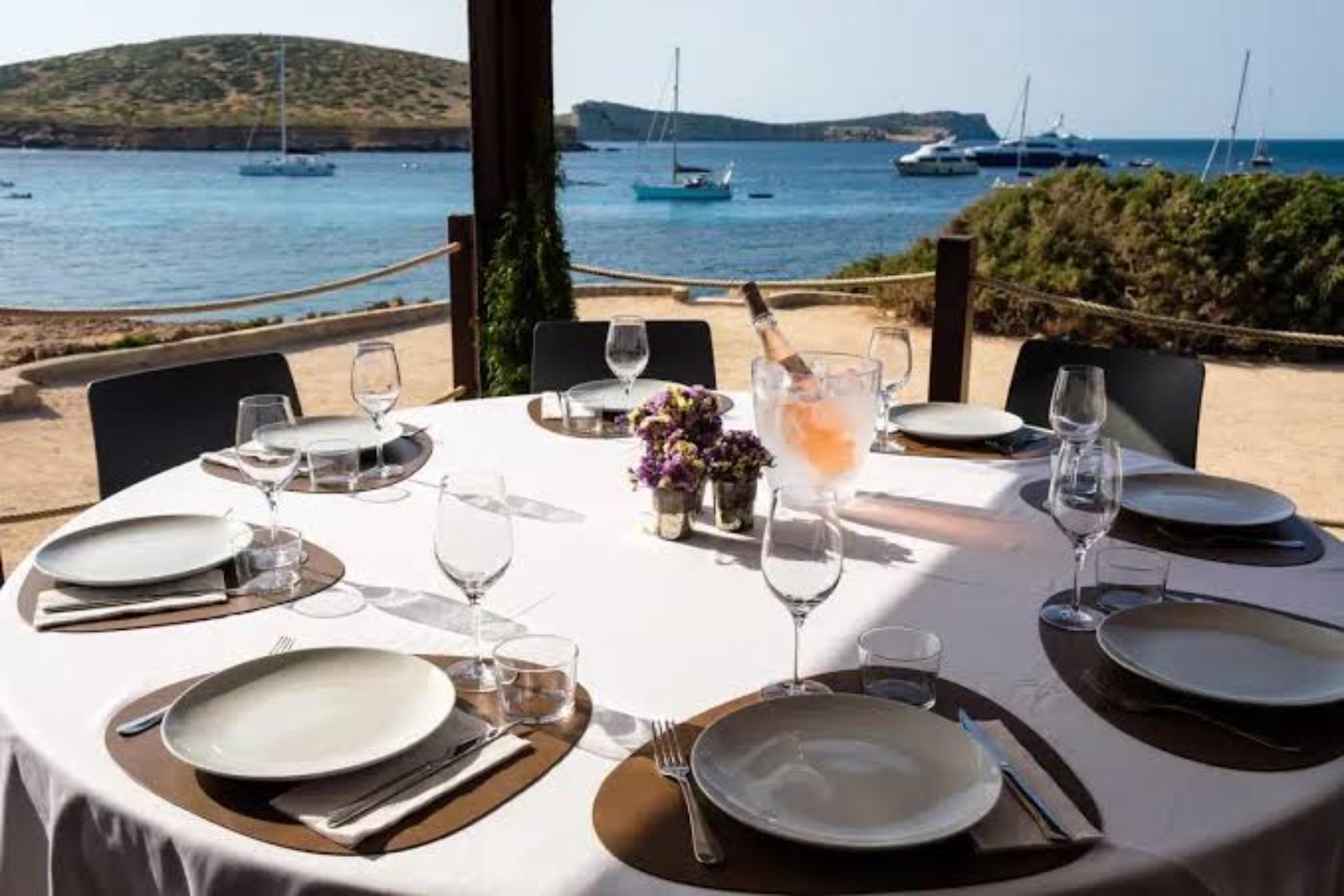 Ses Roques Restaurant - Lunch Spots