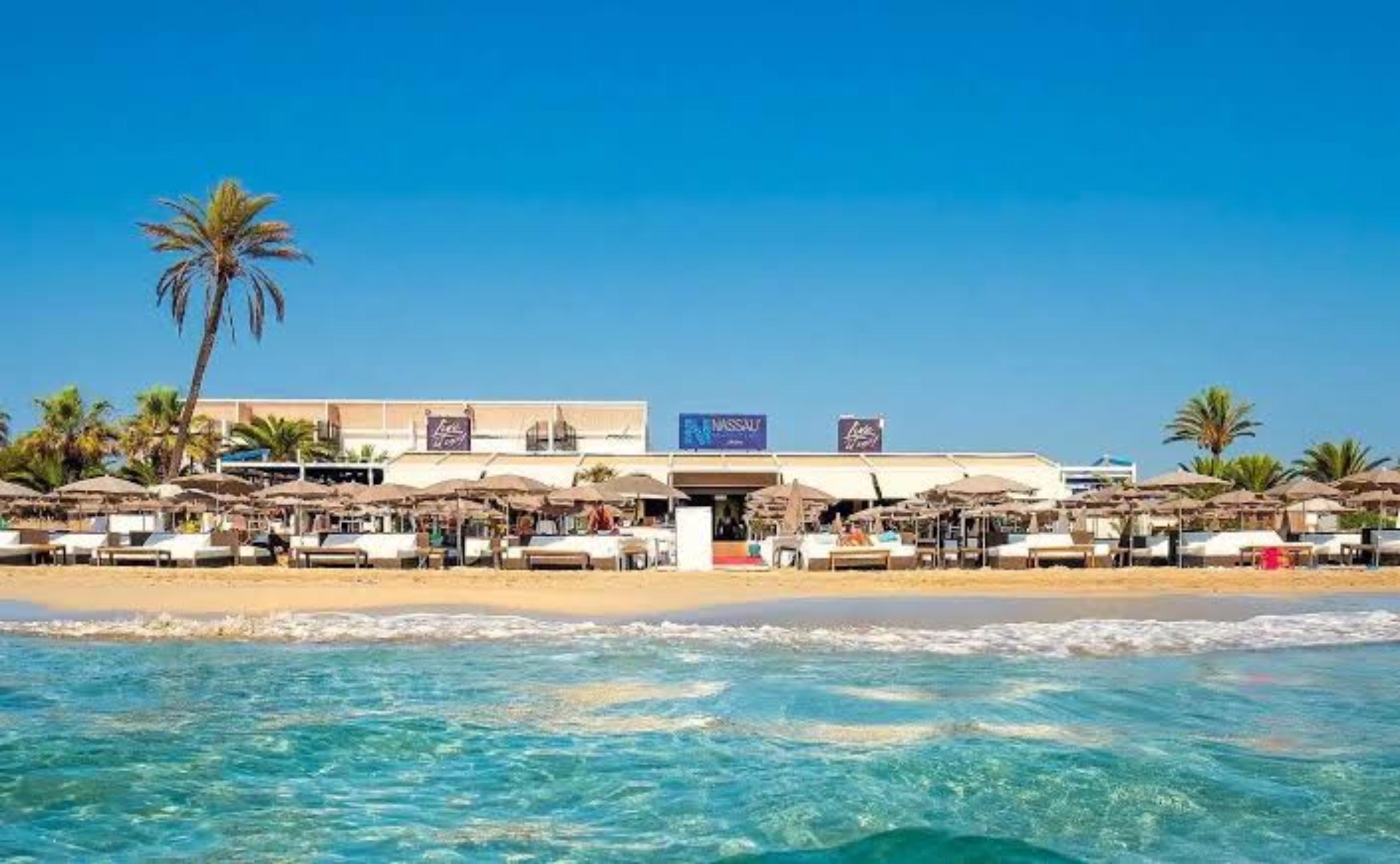 Nassau Beach Club - photo 3