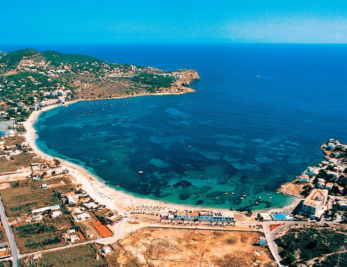 Playa de Talamanca - Best Beaches