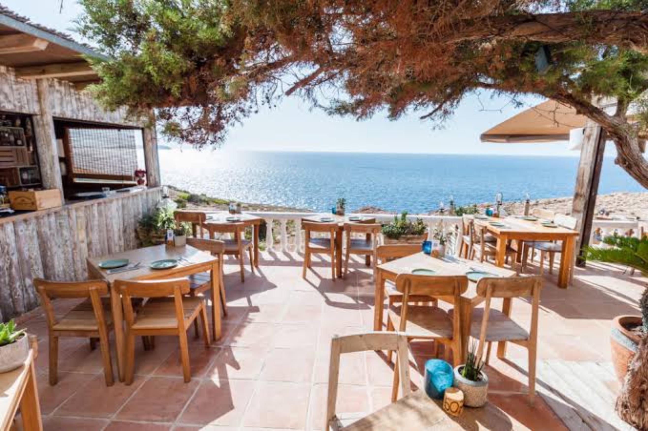 Hostal La Torre - photo 3