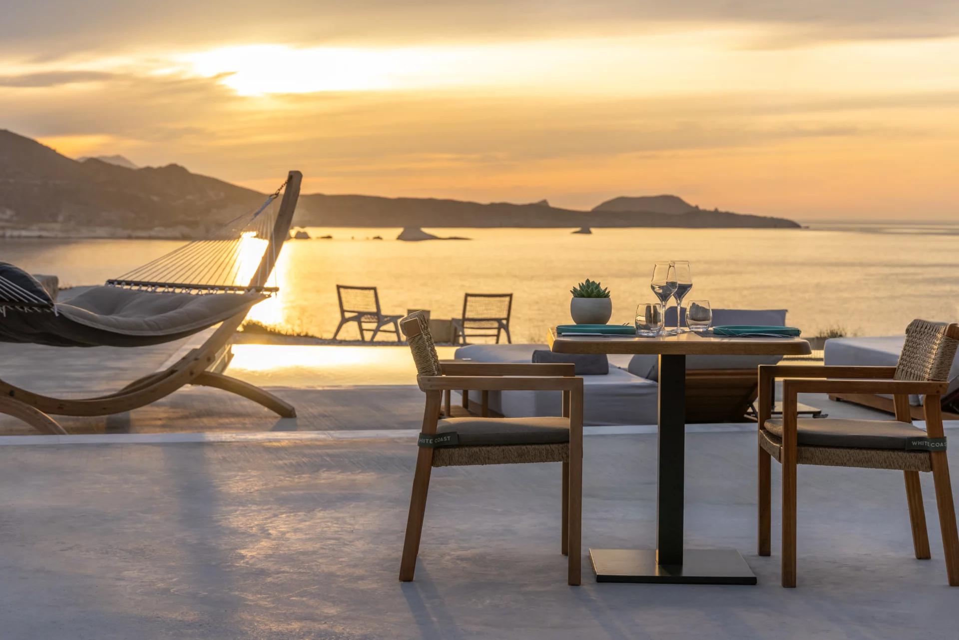 Dinner Venues in Milos