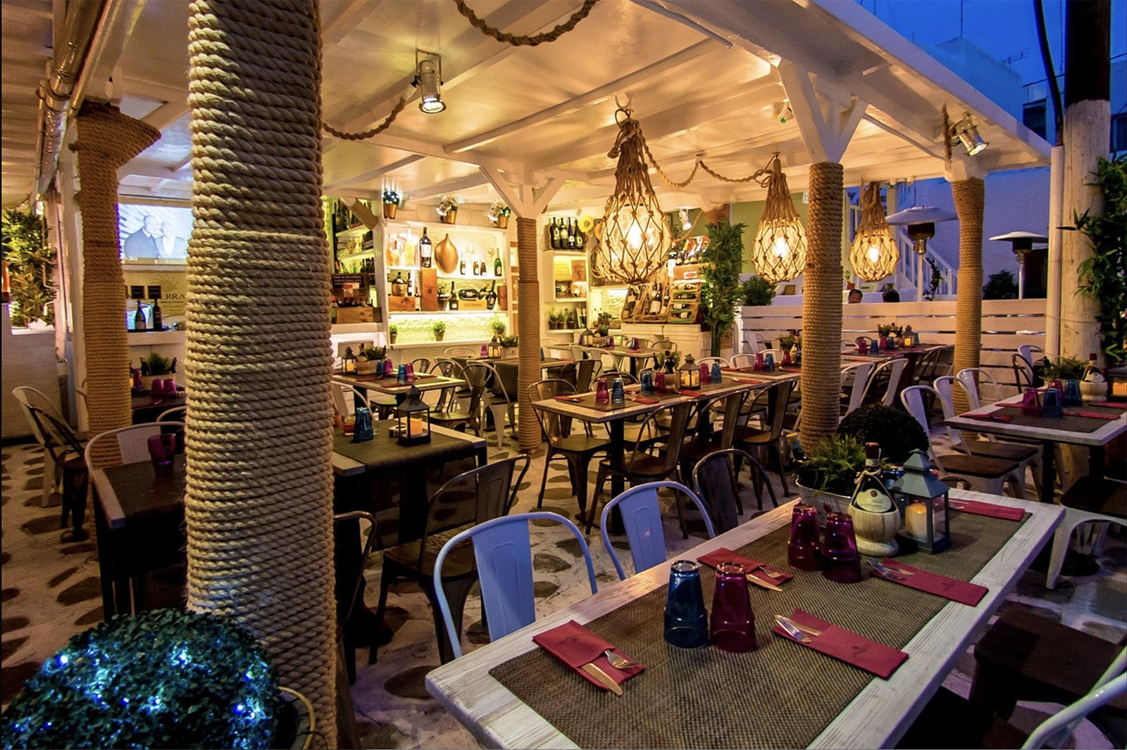 Mediterraneo - Dinner Venues
