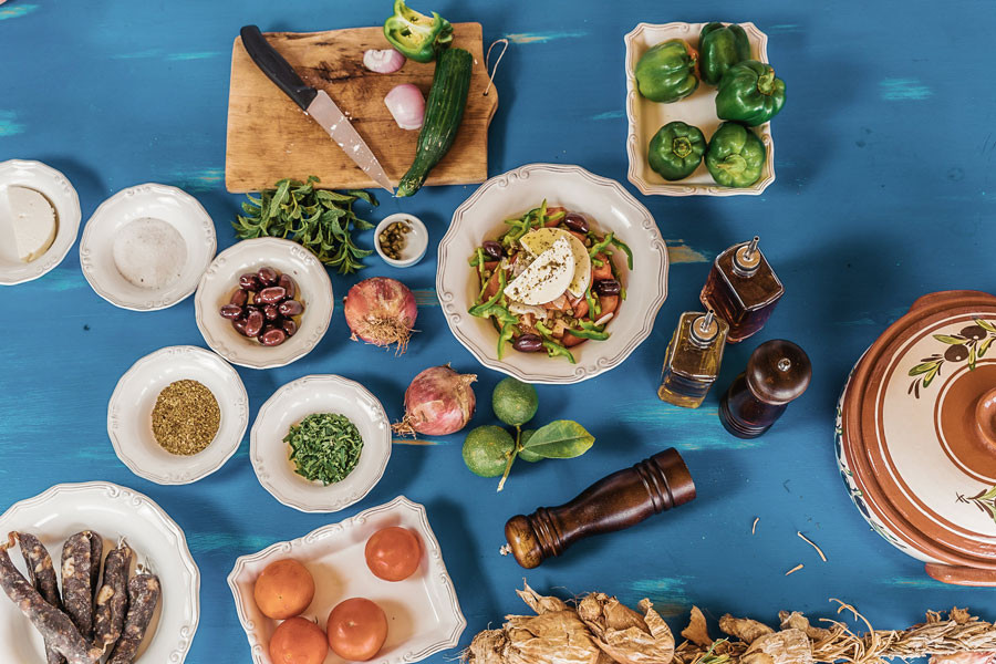 Rizes Folkore Farmstead - Lunch Spots