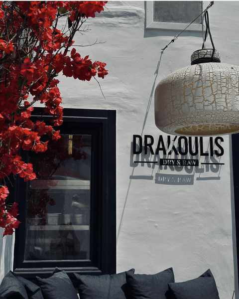 Drakoulis Dry & Raw Mykonos - Dinner Venues