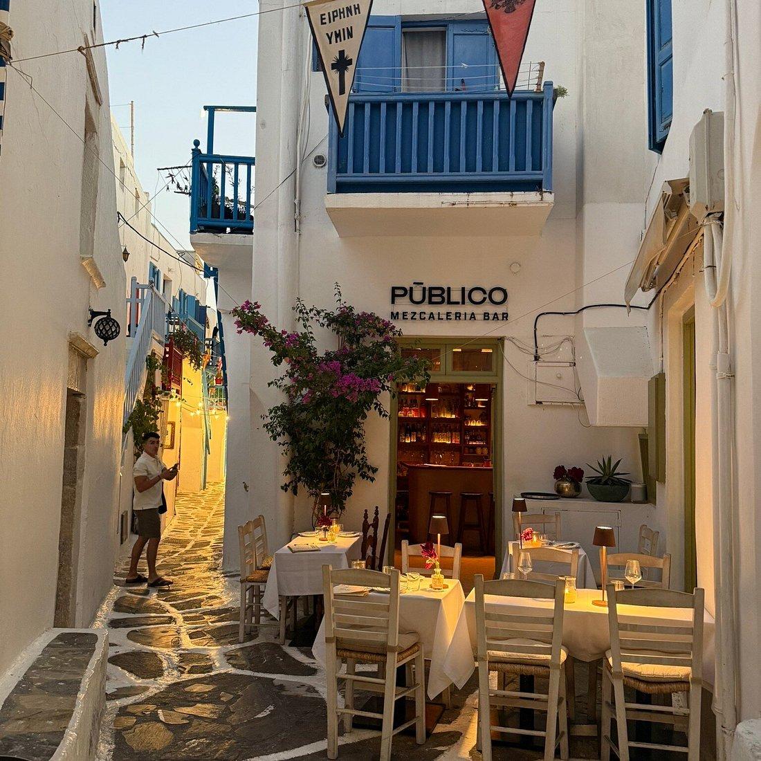 Pūblico Restaurant & Mezcaleria - photo 3