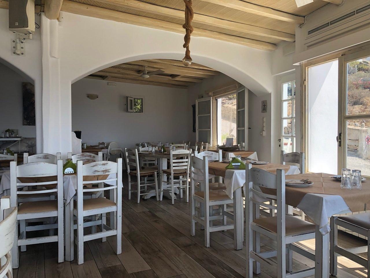 Limnios Tavern - photo 3