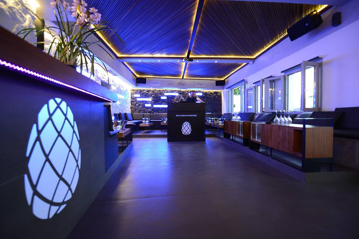 Bonbonniere - Bars & Clubs