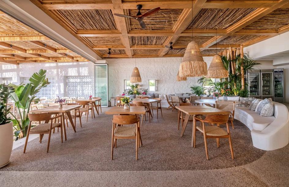 Blue Restaurant Bar - Lunch Spots