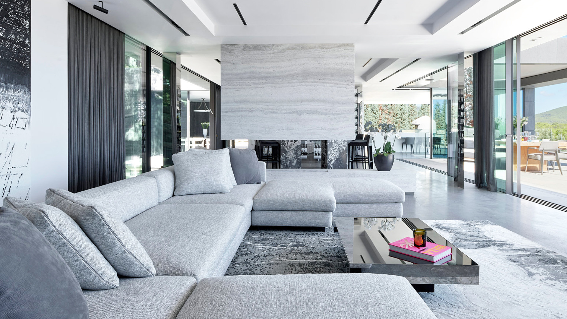 Babylon - Main House