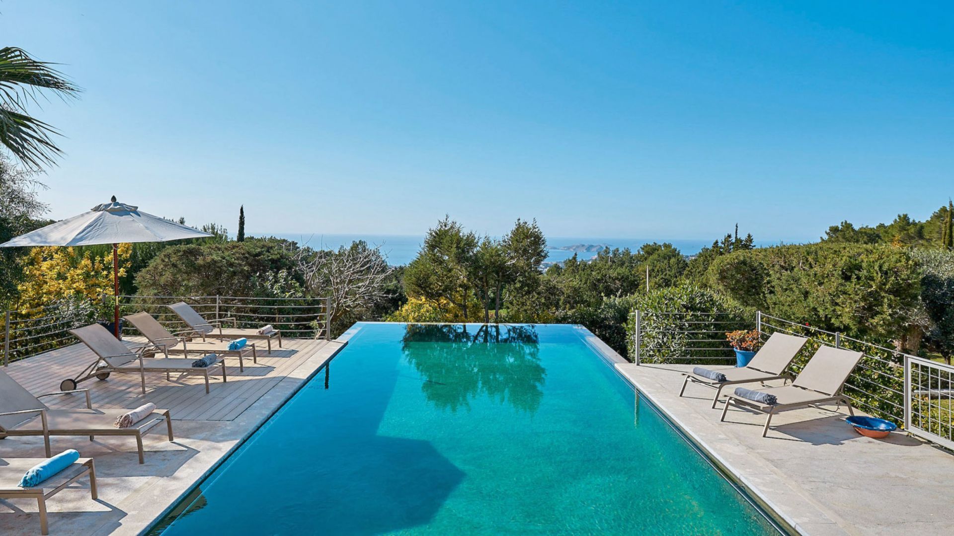 Calypso - Cala Tarida, Ibiza