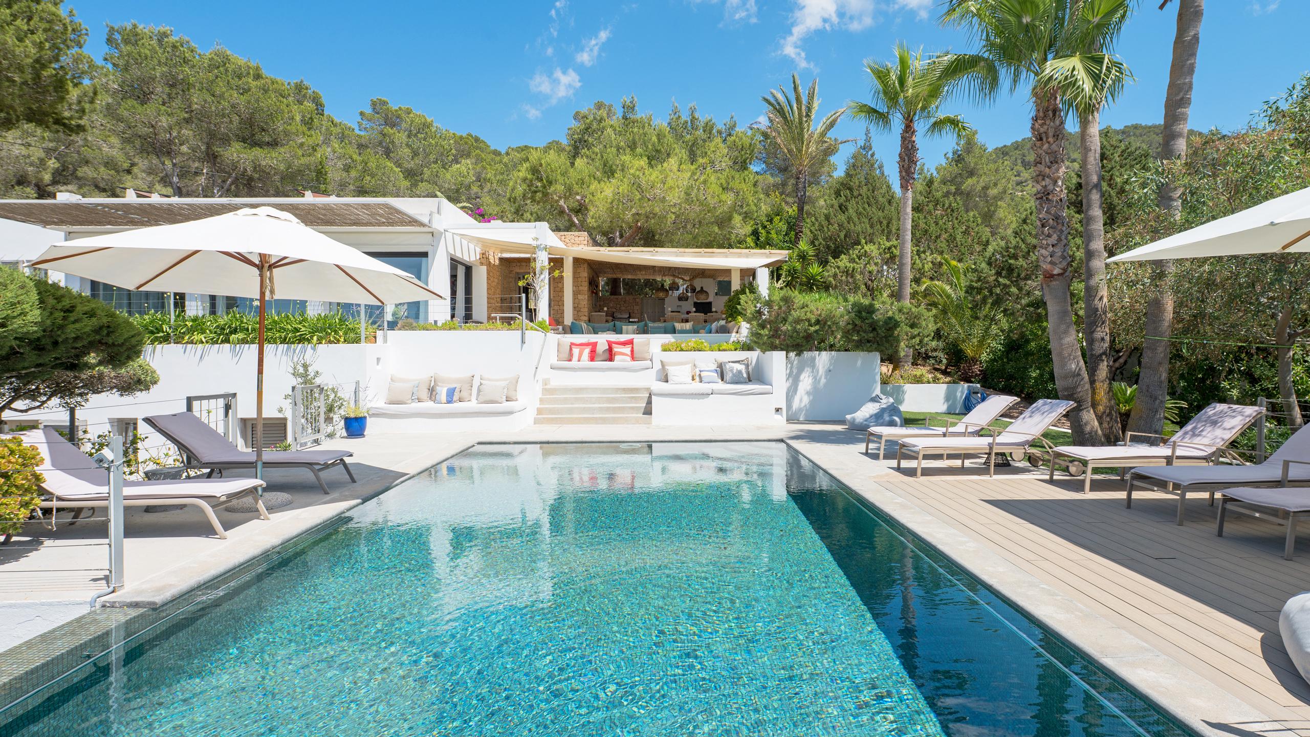 Calypso - Cala Tarida, Ibiza