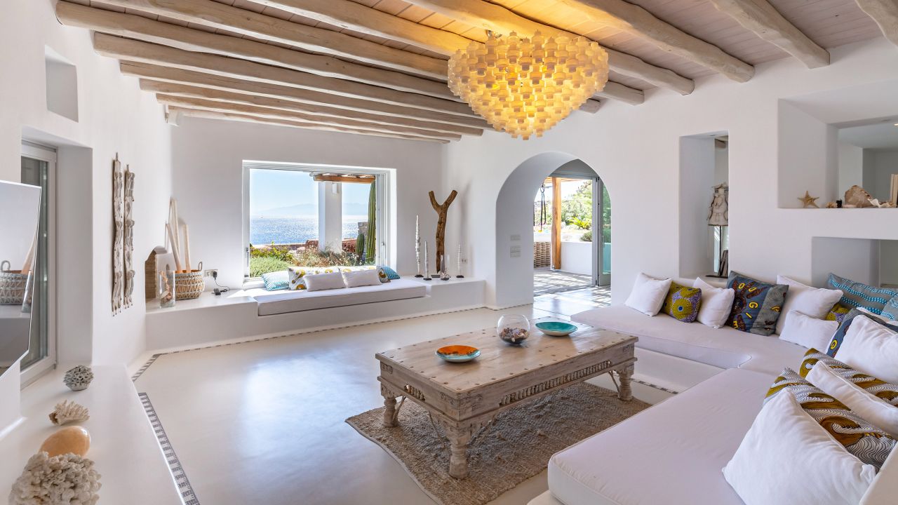 Destino - Main House
