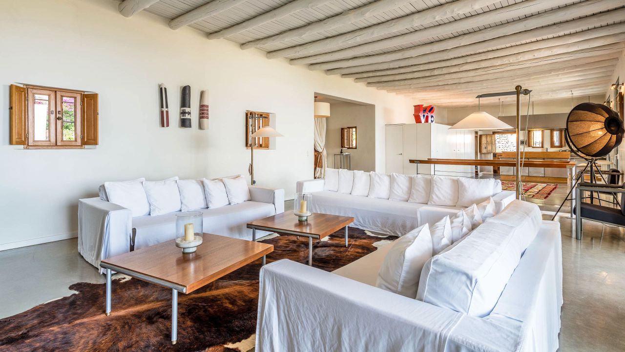 Espiritu - Main House