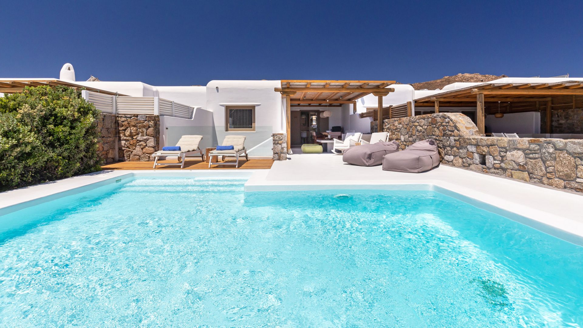 Ginger Red - Elia, Mykonos