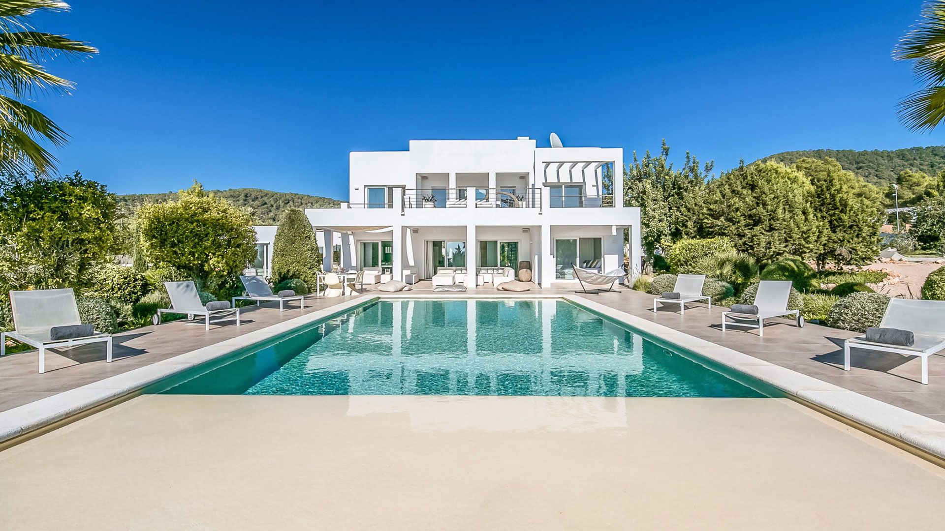Ivory - Cala Jondal, Ibiza