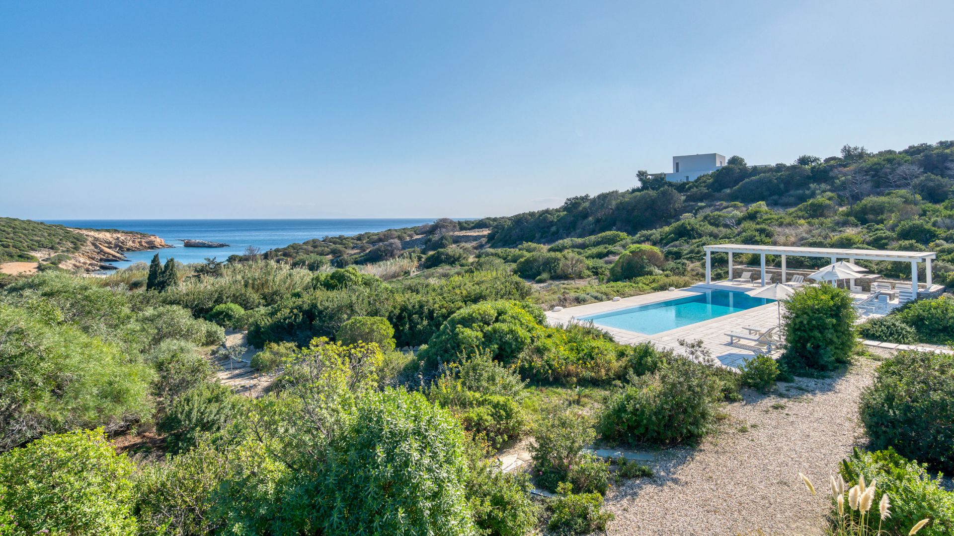 Jade - Faragas, Paros