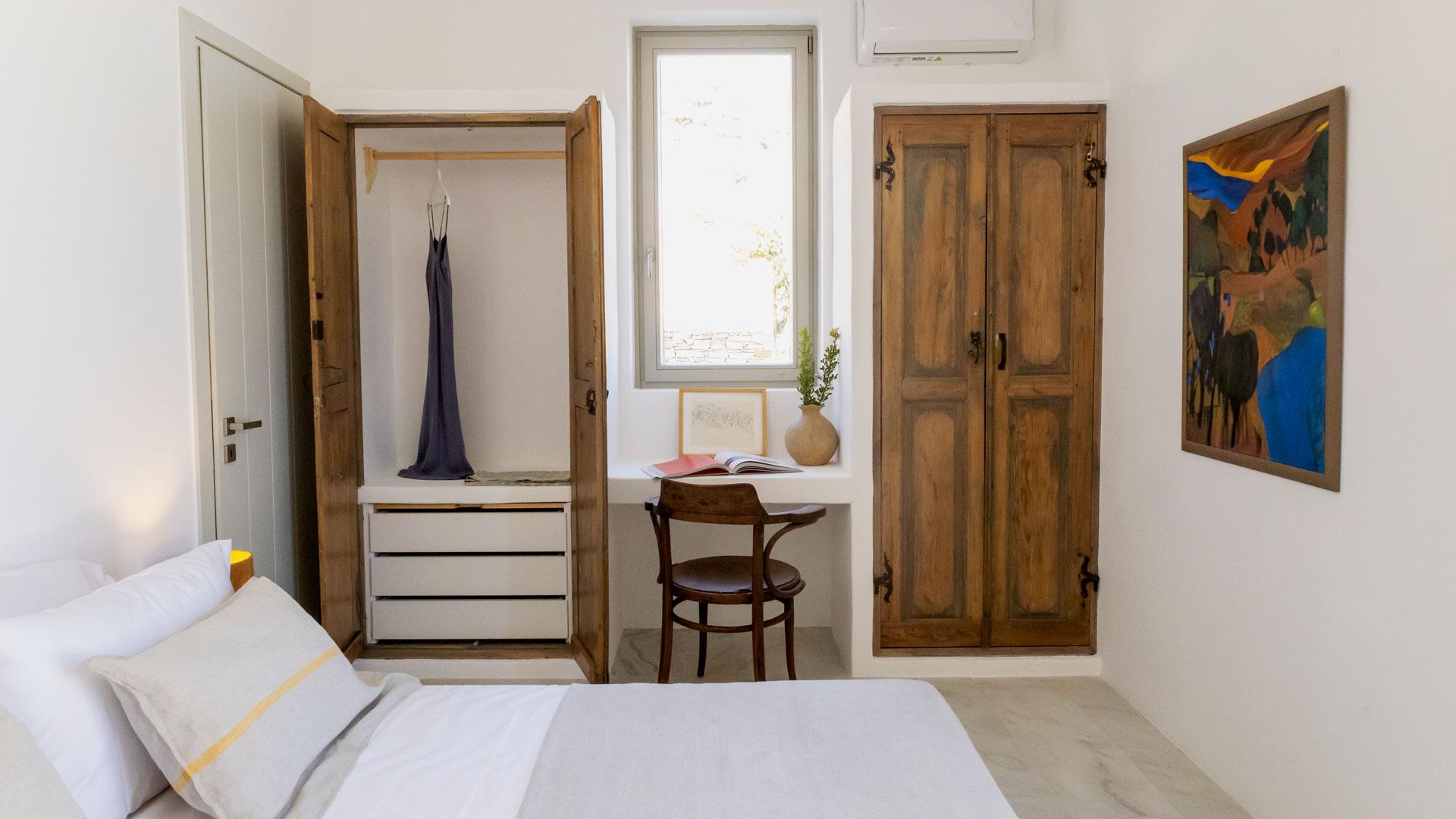 Memento - Main House