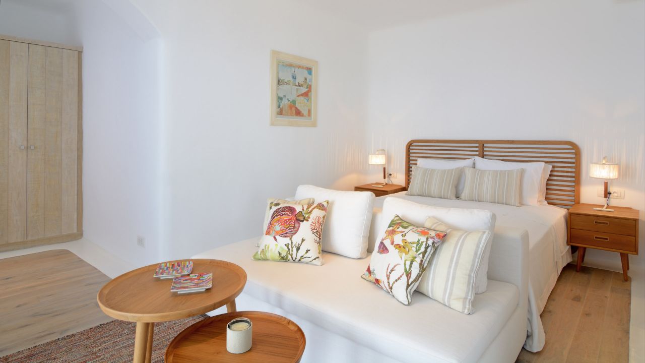 Ossetra - Independent Bedrooms