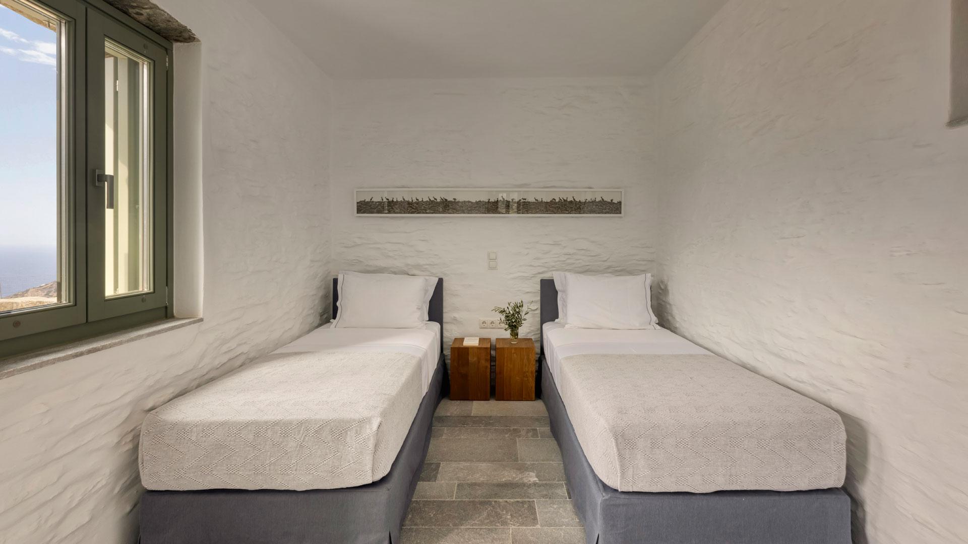 Skyfall - Guest Apartment