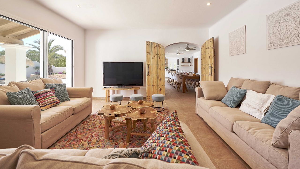 Summer Breeze - Main House