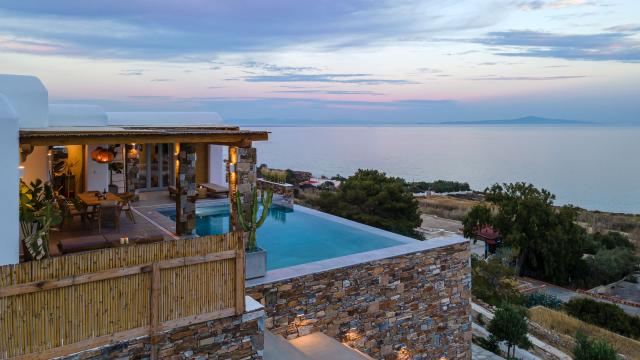 The Captain's Lookout